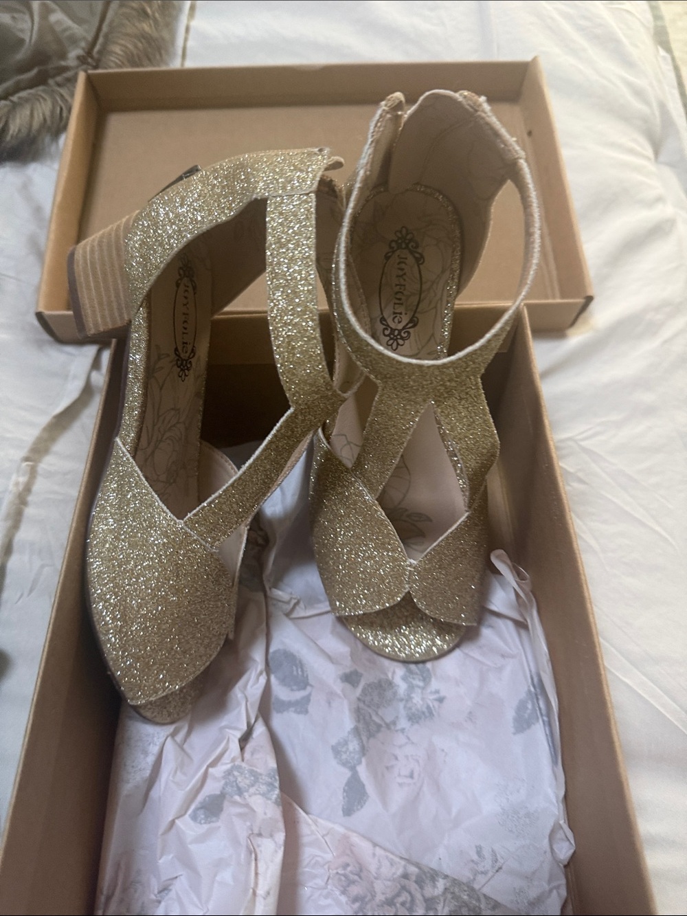 Joyfolie Gold Glitter T-Strap Block Heel Dress Sandals